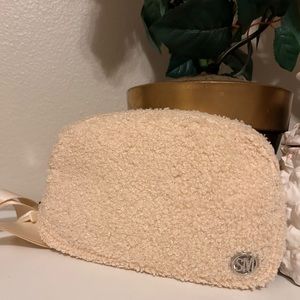 White Steve Madden Sherpa belt bag